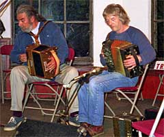 Britten en Ieren; in de politiek erfvijanden, in de muziek gaat het prima, zoals Roger Watson (GB) en Charlie Piggot (Ir) hier aantonen.