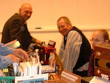 Karel van der Leeuw en Henk Kuik. Vriendschappelijke concurrenten, zoals u ziet.