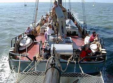 Blik op het schip vanaf de boegspriet.
