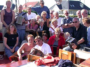 Portret van de groep, met en voor wie het goed toeven was op de Risdam.