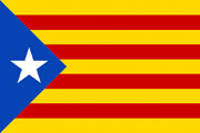 Grappig altijd: de vlag van Enkhuizen lijkt sterkt op die van de Catalaanse onafhankelijkheidsvlag, de estelada.