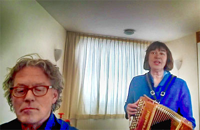 Leo Oosterloo en Heleen Rook vanuit hun intelligente lockdown in Zwolle